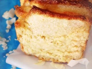 Kuchen: Kokos Pull Apart Bread; süßes Hefegebäck bzw. -brot - Rezept