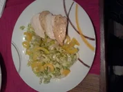 Hähnchenbrustfilets an endivien Paprika Salat - Rezept
