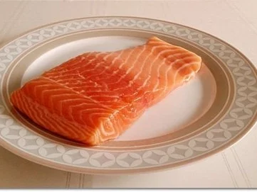 Gebratenes Lachsfilet  mit Quinoa-Salat und Topinambur Chips - Rezept - Bild Nr. 4