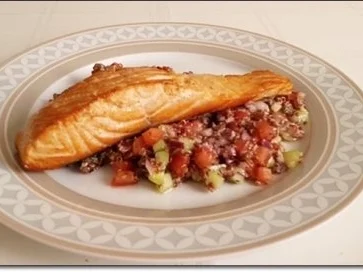Gebratenes Lachsfilet  mit Quinoa-Salat und Topinambur Chips - Rezept - Bild Nr. 23