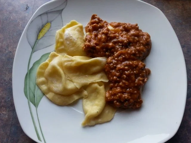 Rezept: selbstgemachte Ravioli mit 2-Käse-Füllung selbstgemachte Ravioli mit 2-Käse-Füllung - Rezept