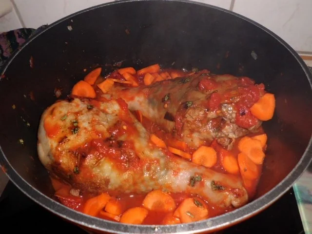 Rezept: Geflügel, Pute: Unterkeule von der Pute mit pikanter Tomatensuga und Pommes fritis Bild Nr. 6 Geflügel, Pute: Unterkeule von der Pute mit pikanter Tomatensuga und Pommes fritis - Rezept - Bild Nr. 6