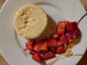 Grießflammeri an Balsamico Erdbeeren - Rezept