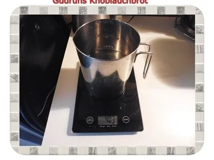 Rezept: Brot: Knoblauchbrot Bild Nr. 3 Brot: Knoblauchbrot - Rezept - Bild Nr. 3