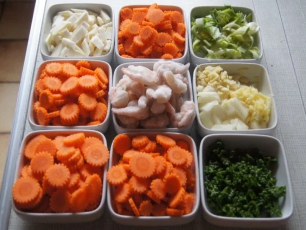 Möhrenblüteneintopf mit Garnelenspieß - Rezept - Bild Nr. 5