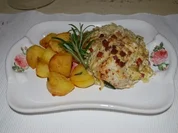 Rezept: Hähnchenbrust mit Senf-Schmand-Haube Hähnchenbrust mit Senf-Schmand-Haube - Rezept