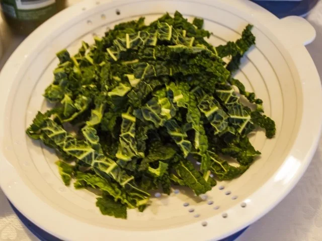 K & K-Rösti mit Basilikumdip und Steckrüben - Rezept - Bild Nr. 3