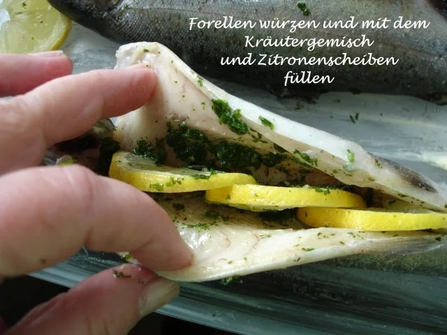 Rezept: Forelle aus dem Backofen Bild Nr. 3 Forelle aus dem Backofen - Rezept - Bild Nr. 3