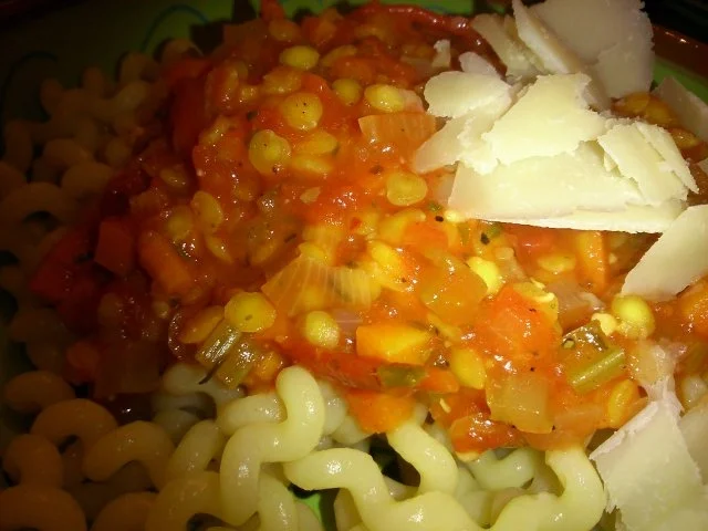 Linsen-Bolognese mit Fusilli Lunghi - Rezept - Bild Nr. 2