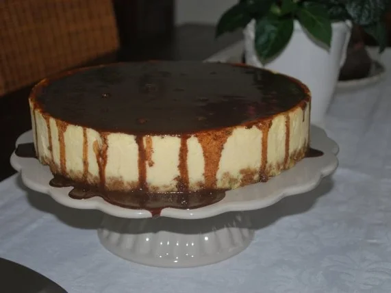 Rezept: Geswirlter Käsekuchen mit Nutellahaube Geswirlter Käsekuchen mit Nutellahaube - Rezept