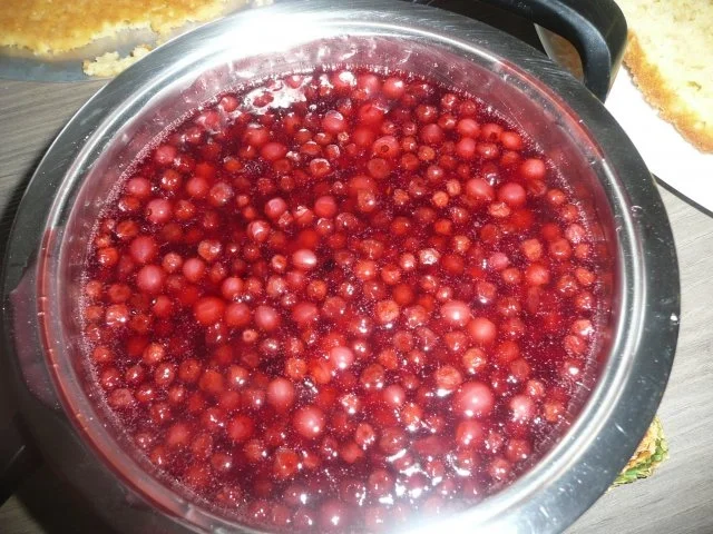 Rezept: Schwedische Königinnen - Torte Bild Nr. 3 Schwedische Königinnen - Torte - Rezept - Bild Nr. 3