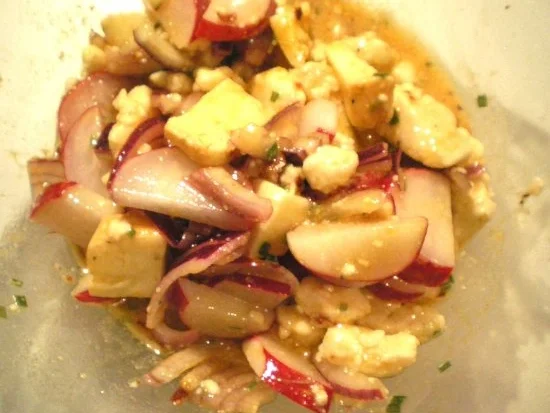 Rezept: Käsesalat mit Radieschen Bild Nr. 11 Käsesalat mit Radieschen - Rezept - Bild Nr. 11