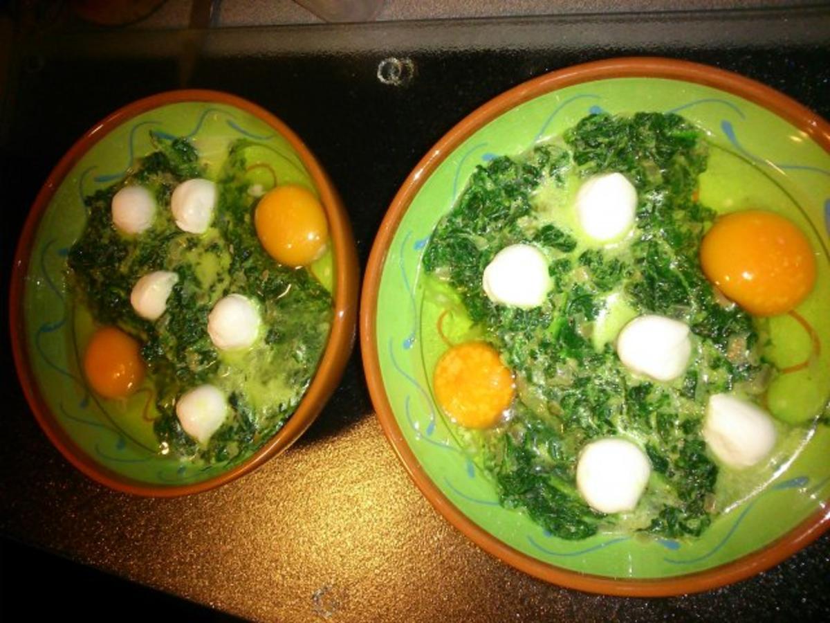 Gebackene Eier in Spinat - Rezept - Bild Nr. 2