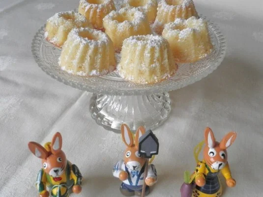 Rezept: Zitronen - Mini - Gugl ... Bild Nr. 2 Zitronen - Mini - Gugl ... - Rezept - Bild Nr. 2