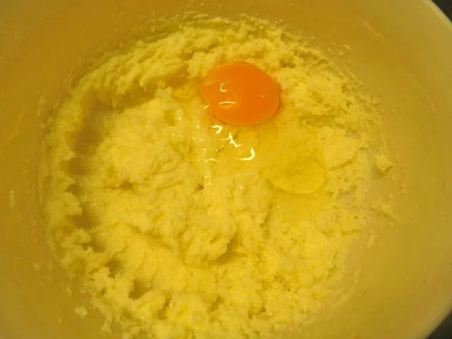 Rezept: Zitronen - Mini - Gugl ... Bild Nr. 7 Zitronen - Mini - Gugl ... - Rezept - Bild Nr. 7