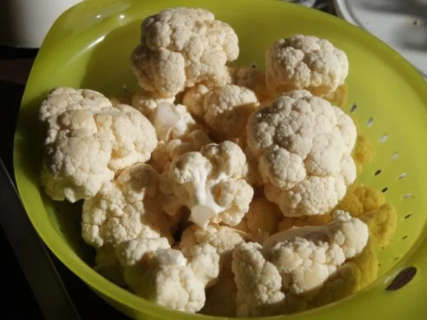 Blumenkohlröschen mit Rinderhack-Gemüsesauce - Rezept - Bild Nr. 3