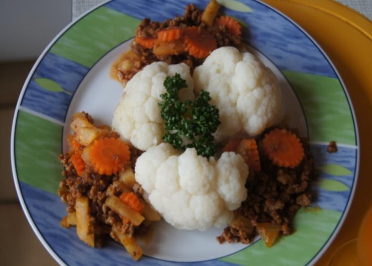 Blumenkohlröschen mit Rinderhack-Gemüsesauce - Rezept - Bild Nr. 15