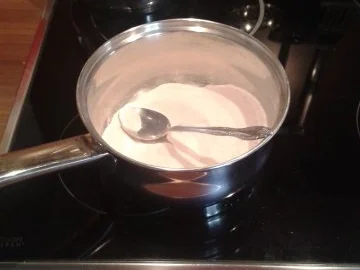 Rezept: Himbeerjoghurttorte Bild Nr. 15 Himbeerjoghurttorte - Rezept - Bild Nr. 15