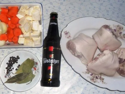 "Oma-Friede`s"- Geschmorte Schwein`s-Kniebeine (Rzpt. um 1885) - Rezept - Bild Nr. 6