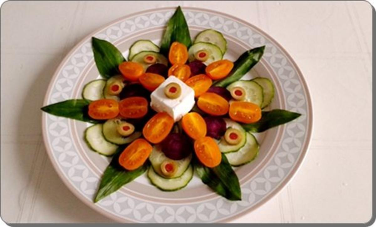 Junger Bärlauch Salat mit Fetakäse und Dressing dazu - Rezept - Bild Nr. 14