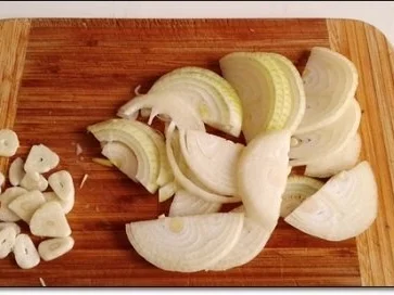 Rezept: Gebratenes Lachsfilet auf Spinatbett Bild Nr. 4 Gebratenes Lachsfilet auf Spinatbett - Rezept - Bild Nr. 4