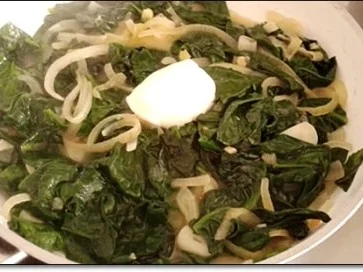 Rezept: Gebratenes Lachsfilet auf Spinatbett Bild Nr. 12 Gebratenes Lachsfilet auf Spinatbett - Rezept - Bild Nr. 12