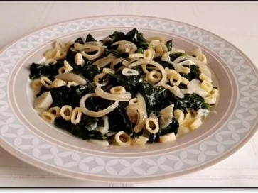 Rezept: Gebratenes Lachsfilet auf Spinatbett Bild Nr. 19 Gebratenes Lachsfilet auf Spinatbett - Rezept - Bild Nr. 19