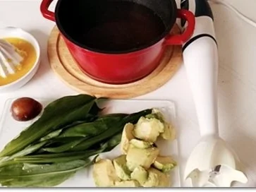 Eine fruchtige  Avocado – Bärlauch- Cremesuppe - Rezept - Bild Nr. 9