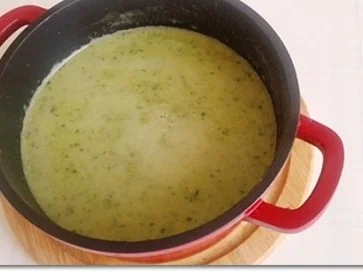 Eine fruchtige  Avocado – Bärlauch- Cremesuppe - Rezept - Bild Nr. 15