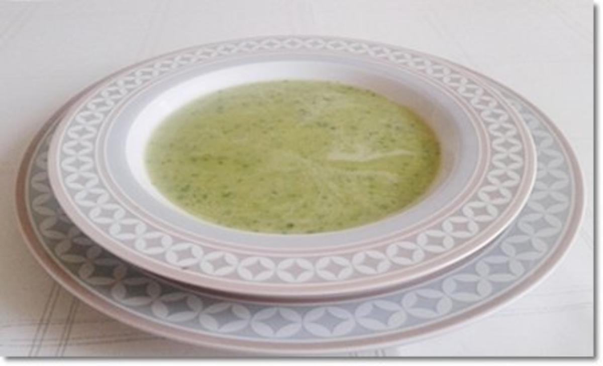 Eine fruchtige  Avocado – Bärlauch- Cremesuppe - Rezept - Bild Nr. 16