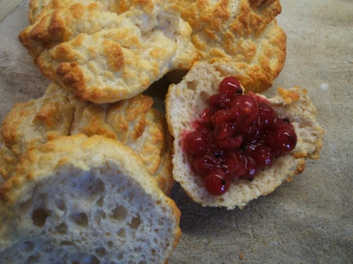 Bilder für Vanille-Eiweißbrötchen - Rezept