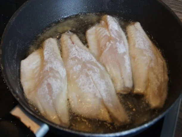 Wolfbarschfilet mit Kohlrabirahmgemüse und Currykartoffelstampf - Rezept - Bild Nr. 11