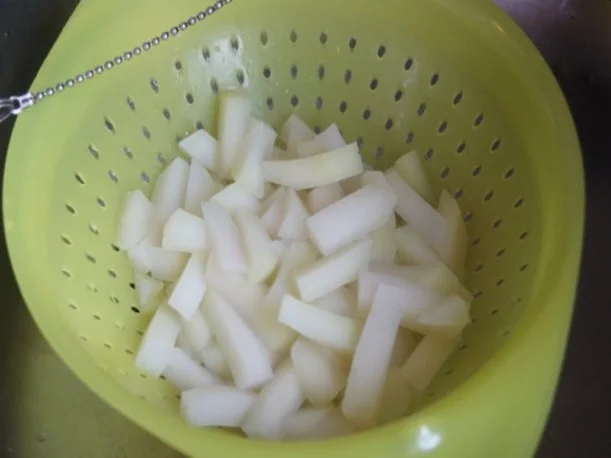 Wolfbarschfilet mit Kohlrabirahmgemüse und Currykartoffelstampf - Rezept - Bild Nr. 6