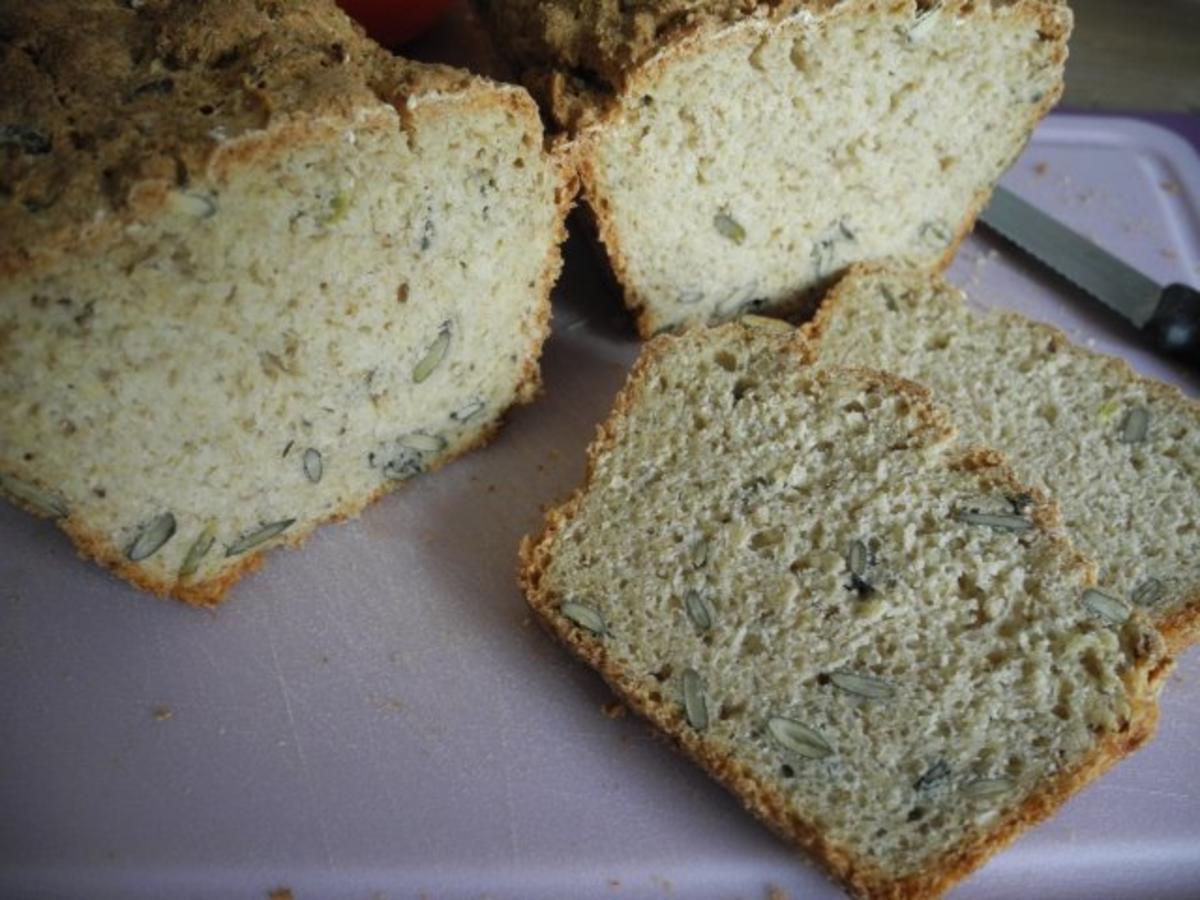 Bilder für Dinkel - Haferflocken - Brot - Rezept