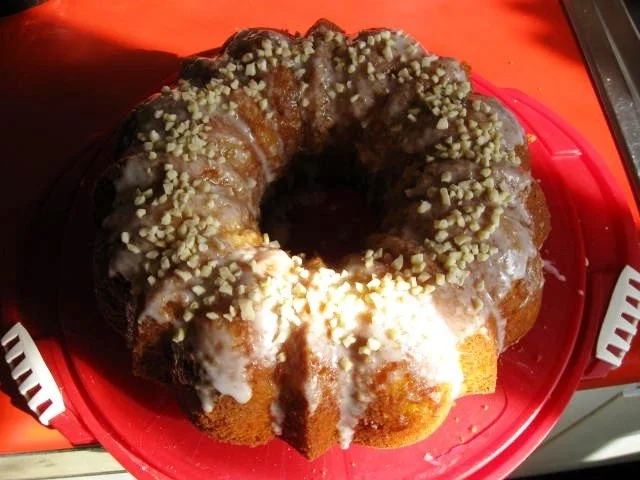 Gugelhupf mit Mandarinen und Schmand - Rezept