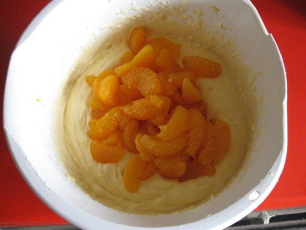 Gugelhupf mit Mandarinen und Schmand - Rezept - Bild Nr. 7