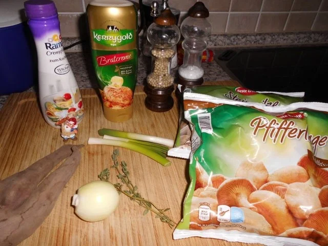 Rezept: Waldpilzsuppe mit Süßkartoffelcroutons>> Bild Nr. 2 Waldpilzsuppe mit Süßkartoffelcroutons>> - Rezept - Bild Nr. 2