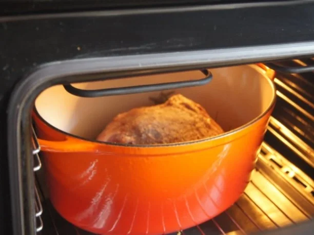 Rezept: Lammkeule mit Buschbohnen und Mandelbällchen Bild Nr. 4 Lammkeule mit Buschbohnen und Mandelbällchen - Rezept - Bild Nr. 4