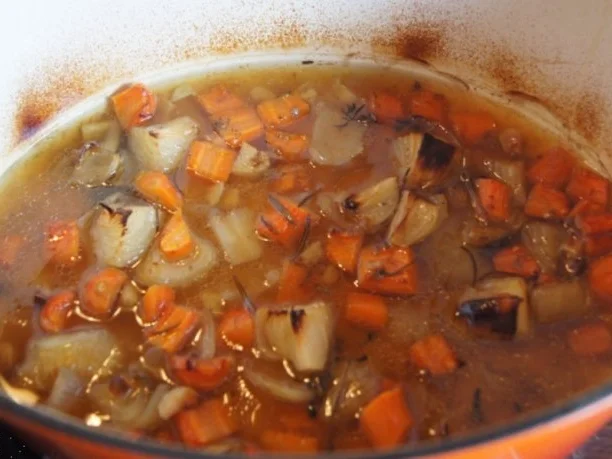 Rezept: Lammkeule mit Buschbohnen und Mandelbällchen Bild Nr. 8 Lammkeule mit Buschbohnen und Mandelbällchen - Rezept - Bild Nr. 8