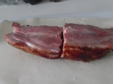 Rezept: Kasseler im Blätterteig mit Kartoffel-Möhren-Stampf und Rahm-Ananas-Sauerkraut Bild Nr. 4 Kasseler im Blätterteig mit Kartoffel-Möhren-Stampf und Rahm-Ananas-Sauerkraut - Rezept - Bild Nr. 4