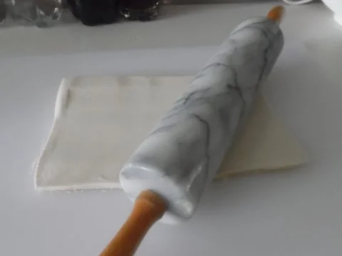 Rezept: Kasseler im Blätterteig mit Kartoffel-Möhren-Stampf und Rahm-Ananas-Sauerkraut Bild Nr. 5 Kasseler im Blätterteig mit Kartoffel-Möhren-Stampf und Rahm-Ananas-Sauerkraut - Rezept - Bild Nr. 5