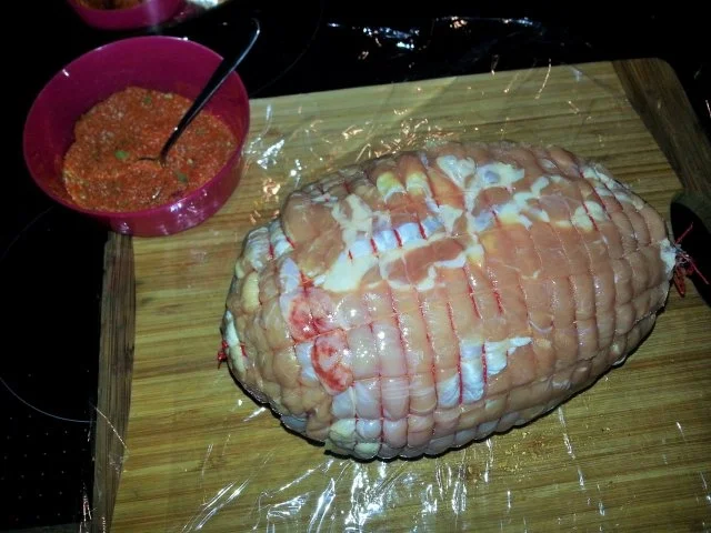 Kalbsrollbraten in Rahmsauce an Rosmarinkartoffeln, dazu Spargel & Sauce Bernaise - Rezept - Bild Nr. 2