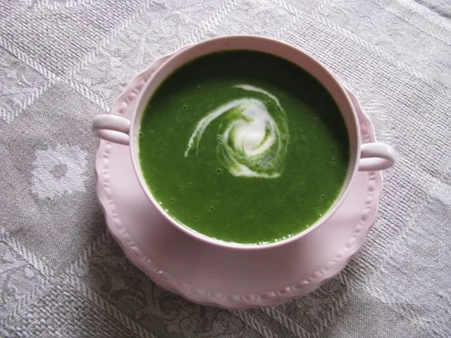 Rezept: Spinat-Bärlauch-Suppe Spinat-Bärlauch-Suppe - Rezept