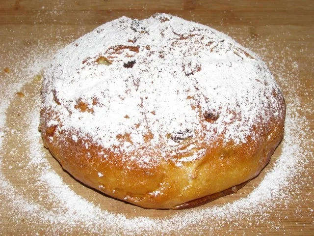 Rezept: Osterbrot nach Mamas Rezept Bild Nr. 6 Osterbrot nach Mamas Rezept - Rezept - Bild Nr. 6