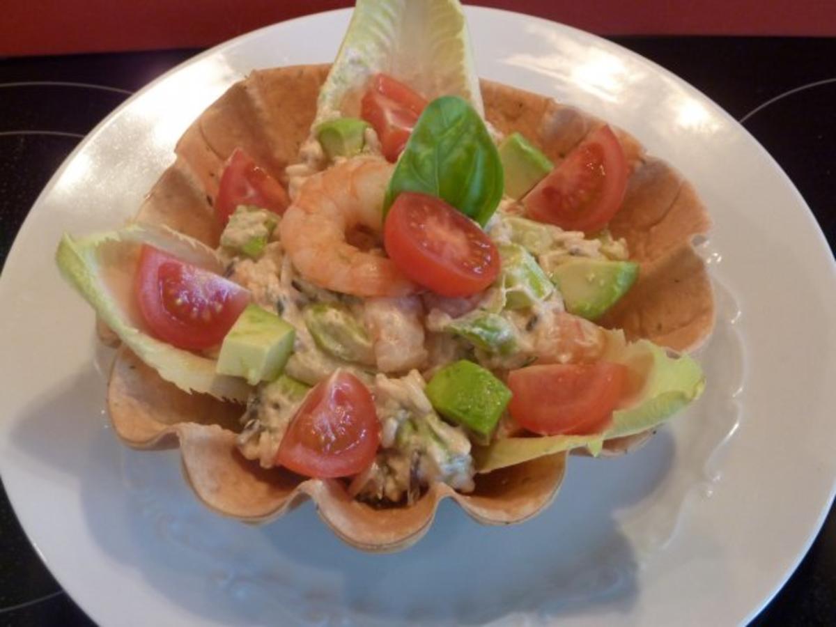 Bilder für Avocado - Wildreis Salat mit Meeresfrüchte - Rezept