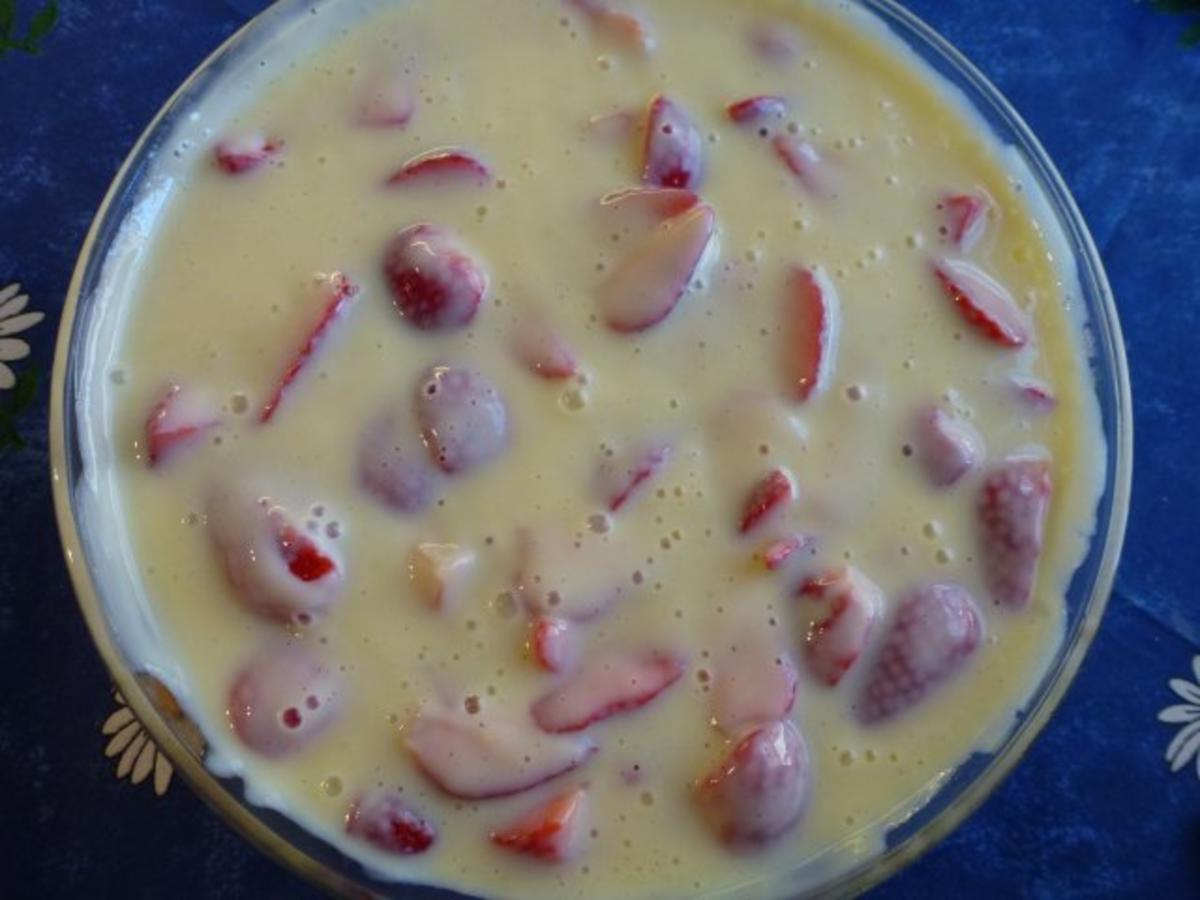 Pudding mit frischen Erdbeeren - Rezept - Bild Nr. 6