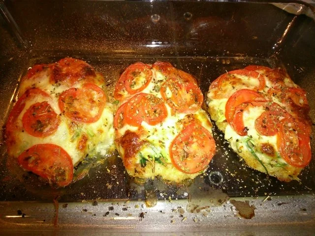 Rezept: Überbackenes Schnitzel *TOMATE-MOZZARELLA* Bild Nr. 7 Überbackenes Schnitzel *TOMATE-MOZZARELLA* - Rezept - Bild Nr. 7