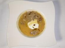 Cremesuppe aus Ingwer und Akazienhonig mit Quarkhäubchen - Rezept