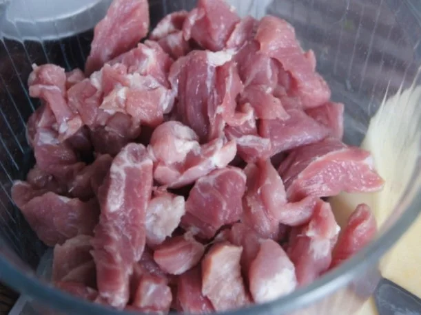 Rezept: Nudelwok mit Schweinenacken und Wachteleiern Bild Nr. 2 Nudelwok mit Schweinenacken und Wachteleiern - Rezept - Bild Nr. 2