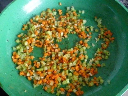 Rezept: Salat von Linsen und Rucola mit gratiniertem Ziegenkäse Bild Nr. 3 Salat von Linsen und Rucola mit gratiniertem Ziegenkäse - Rezept - Bild Nr. 3